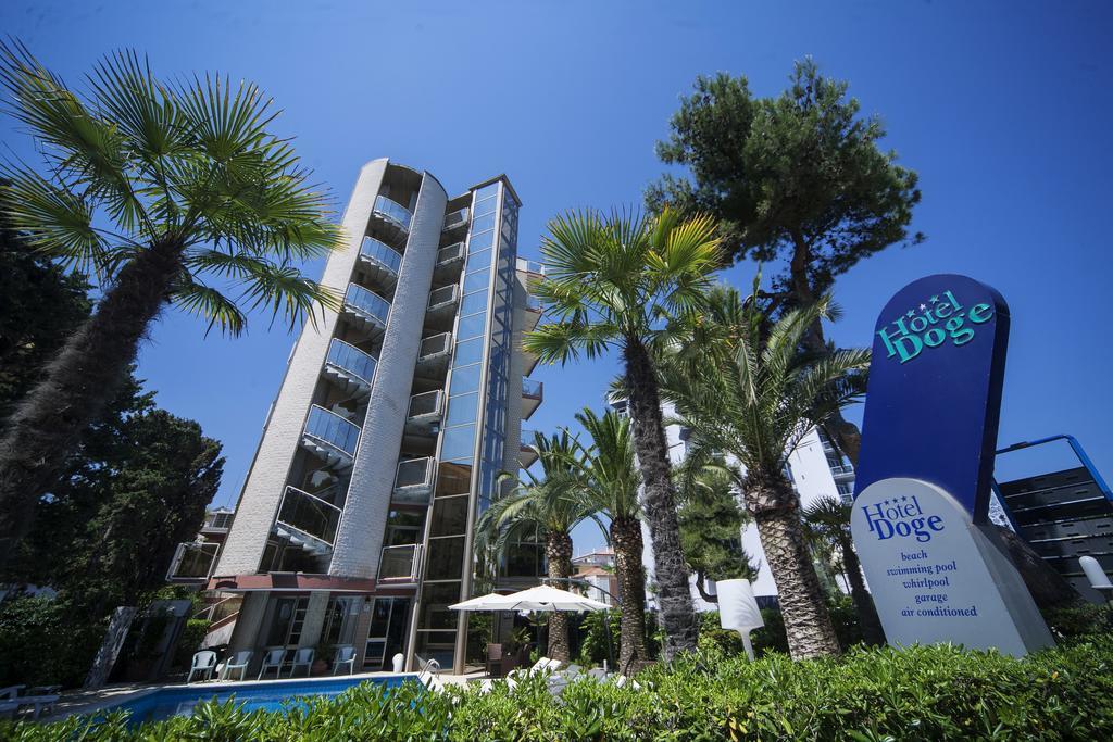 Hotel Doge Alba Adriatica Εξωτερικό φωτογραφία