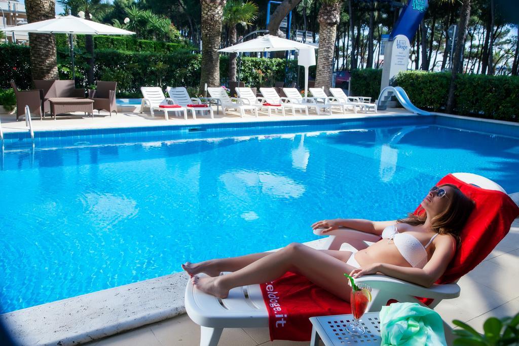 Hotel Doge Alba Adriatica Εξωτερικό φωτογραφία