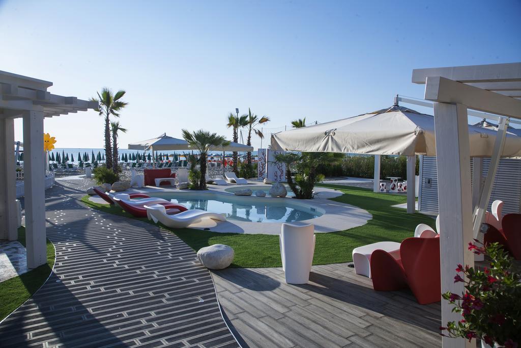 Hotel Doge Alba Adriatica Εξωτερικό φωτογραφία