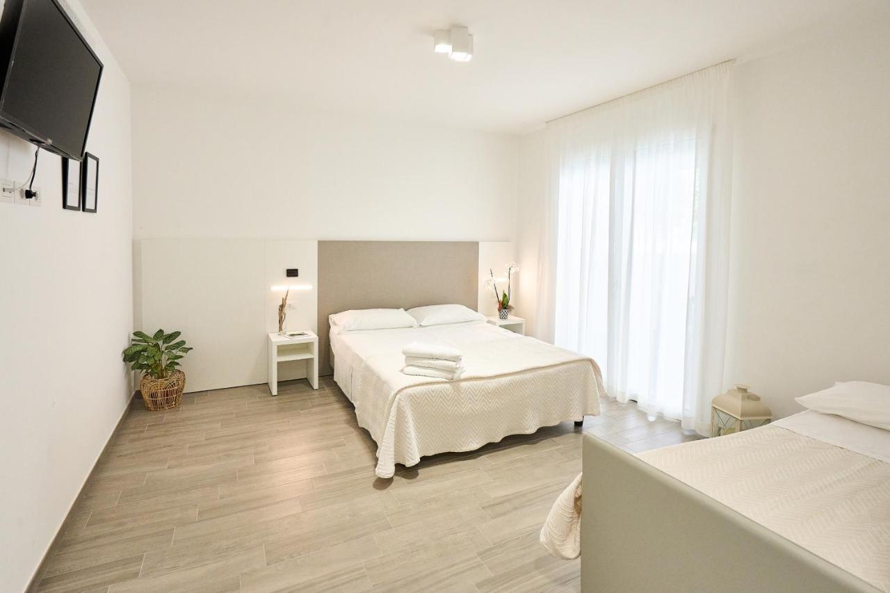 Hotel Doge Alba Adriatica Εξωτερικό φωτογραφία